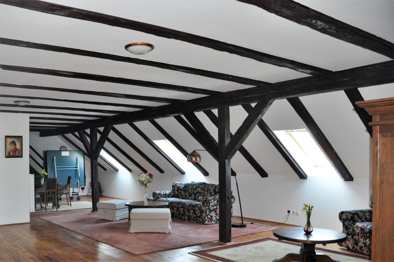 Folwark Goscino-Dwor Bed & Breakfast Exterior photo